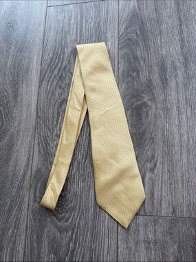 Arrow - Yellow Gold 100% Silk Tie